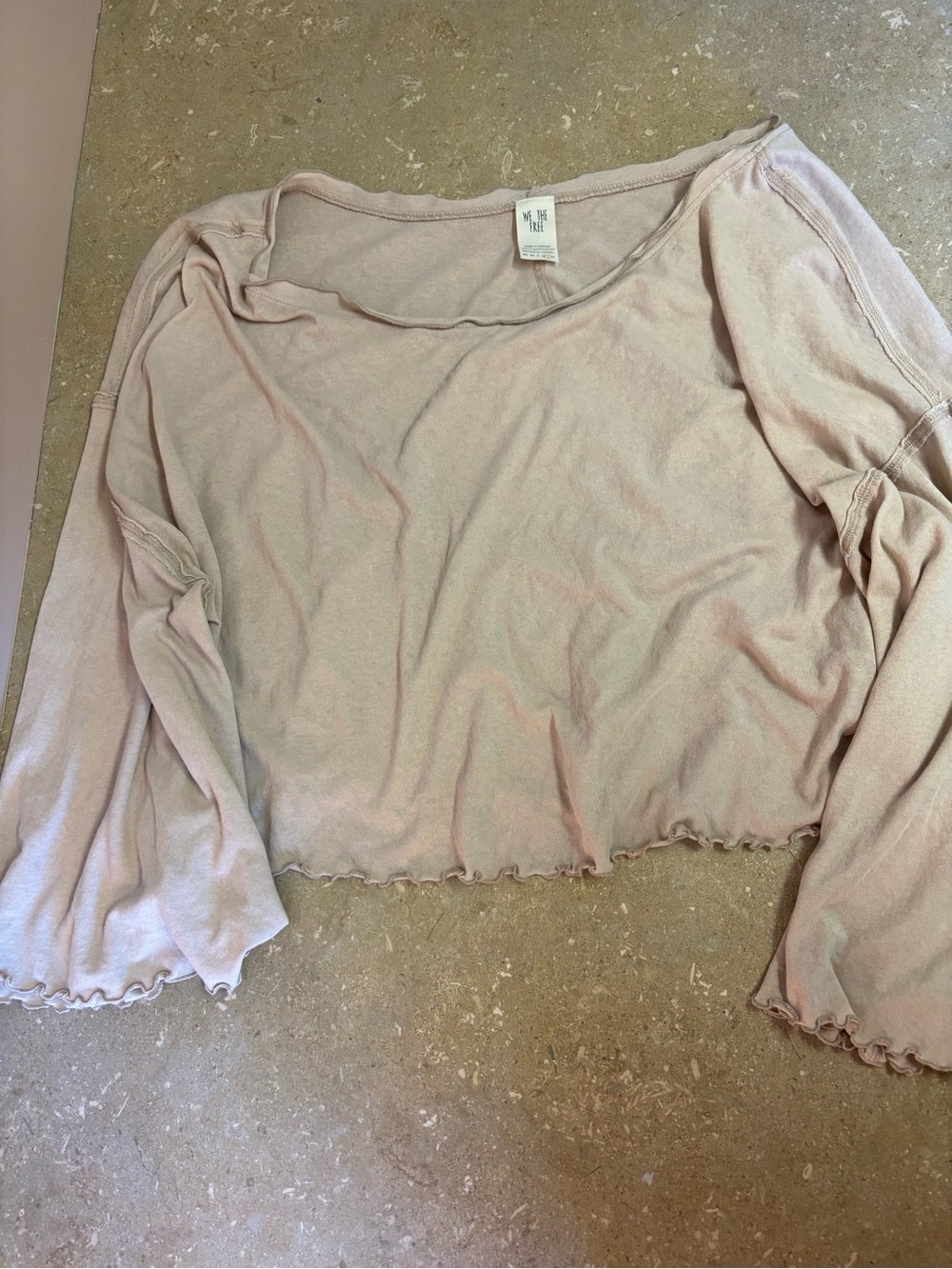 We The Free Neutral Cropped 3/4 sleeve with Ruffle Hem Top